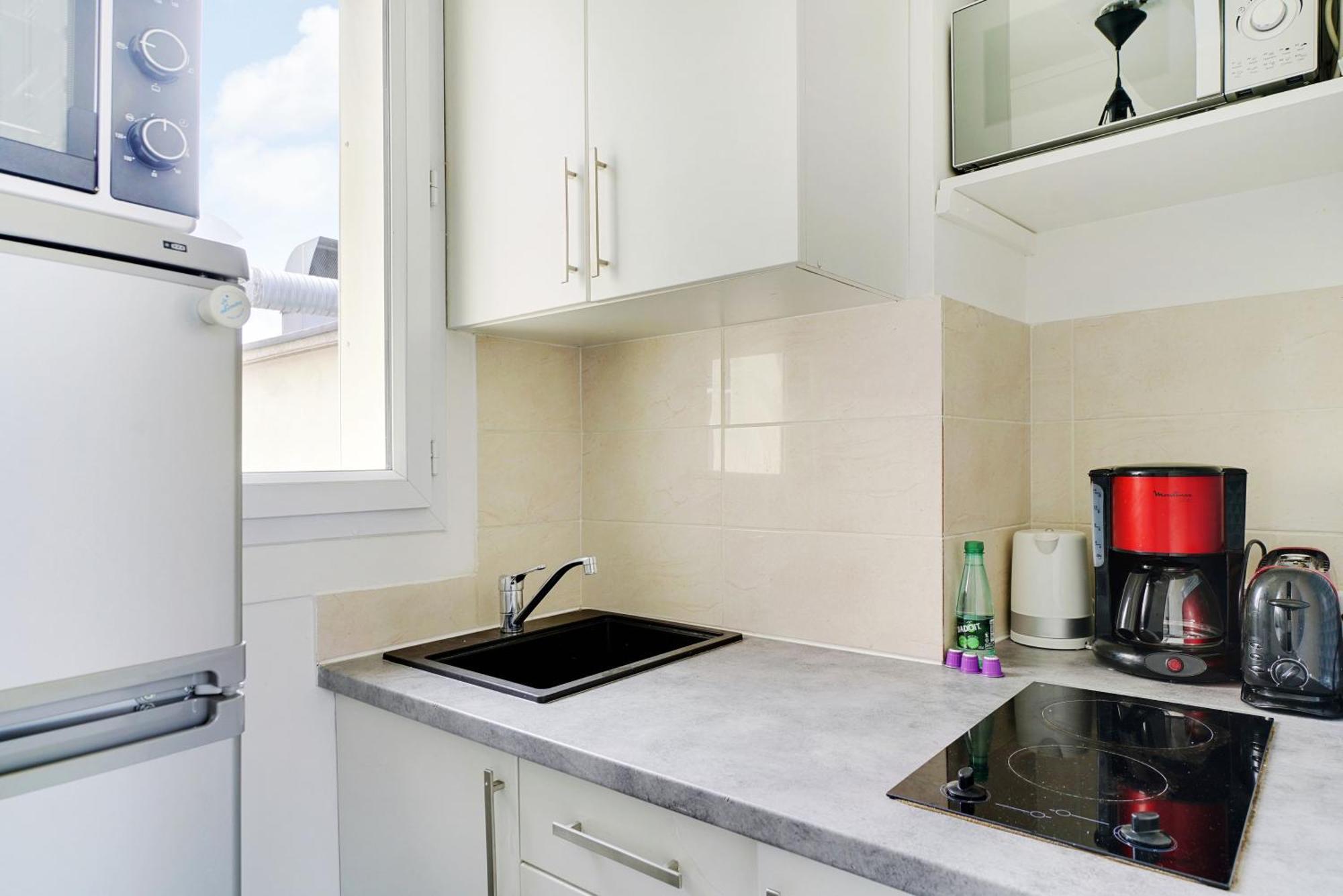 Parisian Charm In The Heart Of The Marais ! Parijs